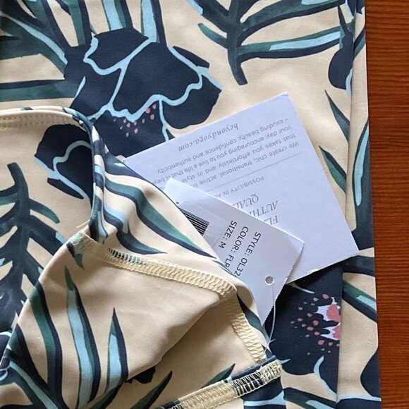NWT, BEYOND YOGA, Size M, Sunrise Yellow with floral print - Picture 6 of 6